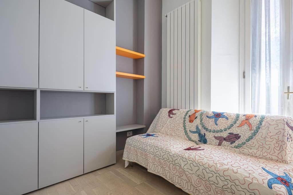 Small & Charming 1-Br Apt Firenze Bagian luar foto